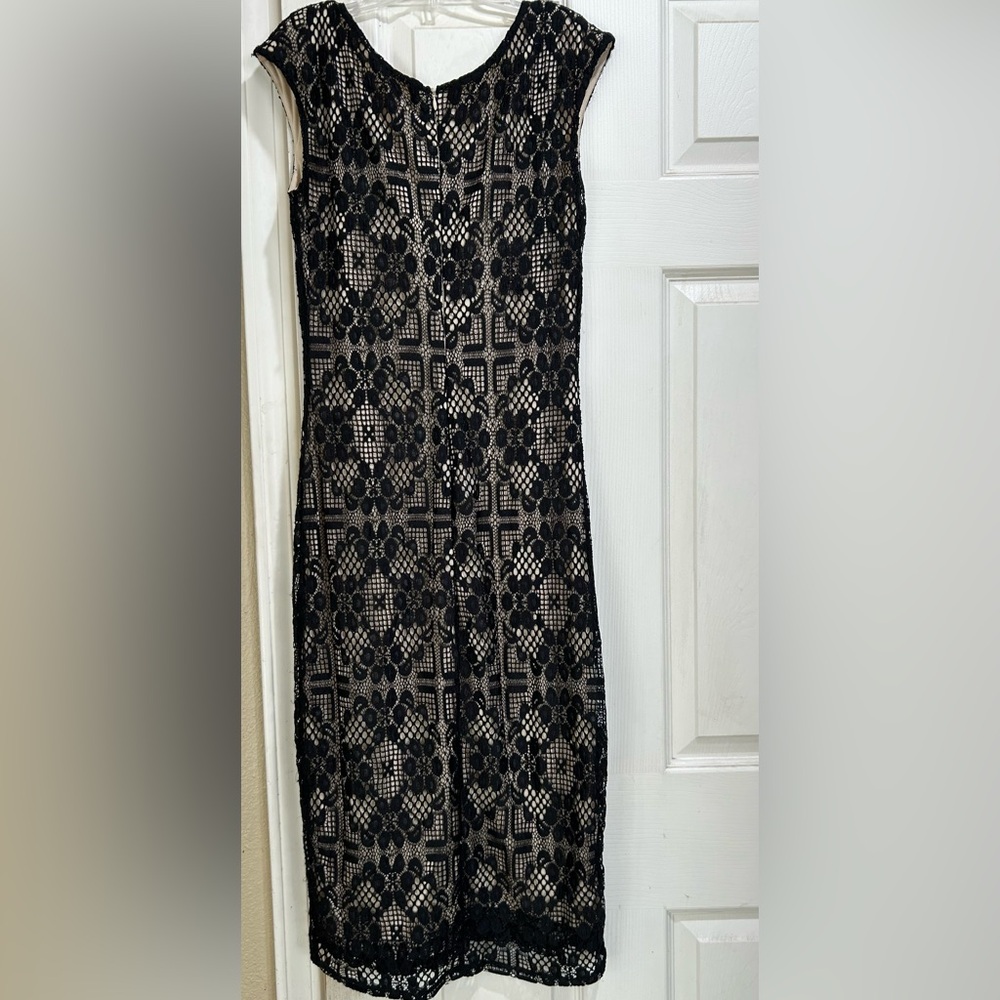 Elegant Black Lace Dress